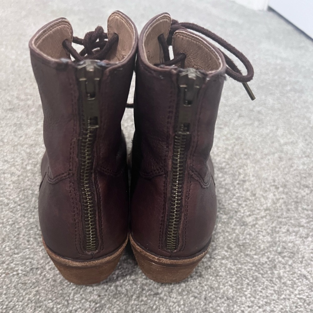 Sofft Brown Leather Ankle Boots - Picture 4 of 6